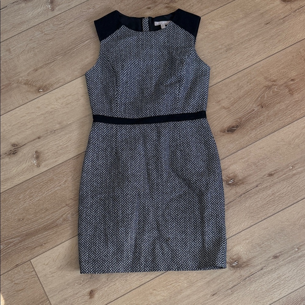 Banana Republic Black and White Chevron Dress